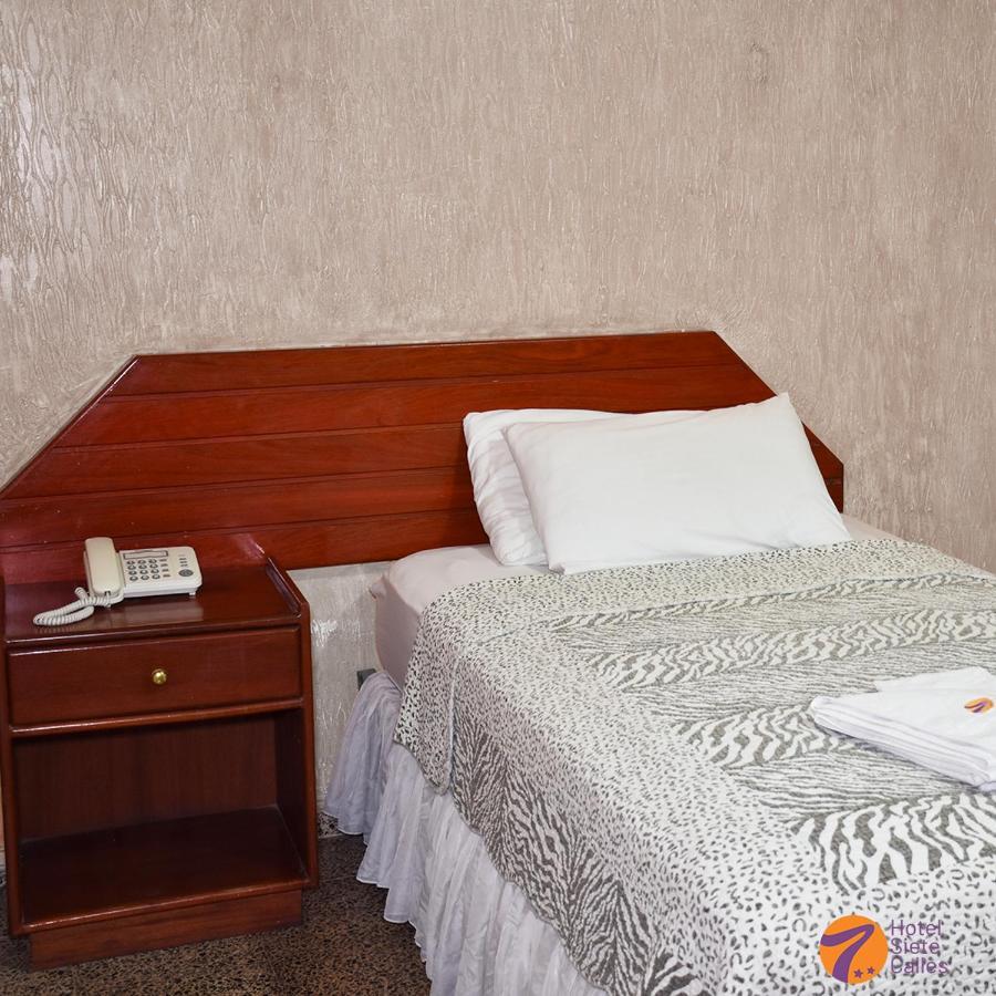 Hotel 7 Calles Santa Cruz de La Sierra Zewnętrze zdjęcie
